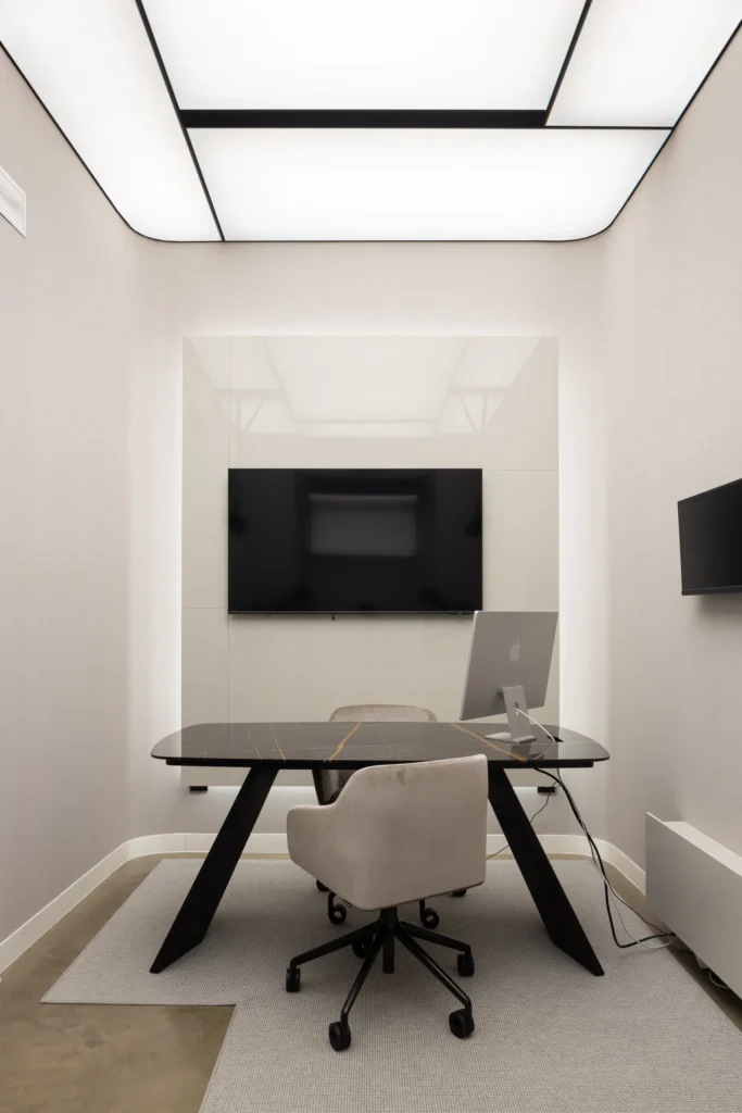 molar-clinic-02