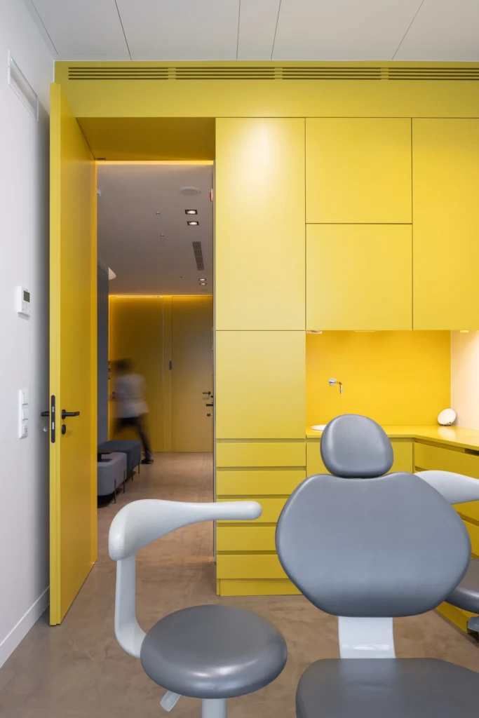 molar-clinic-08